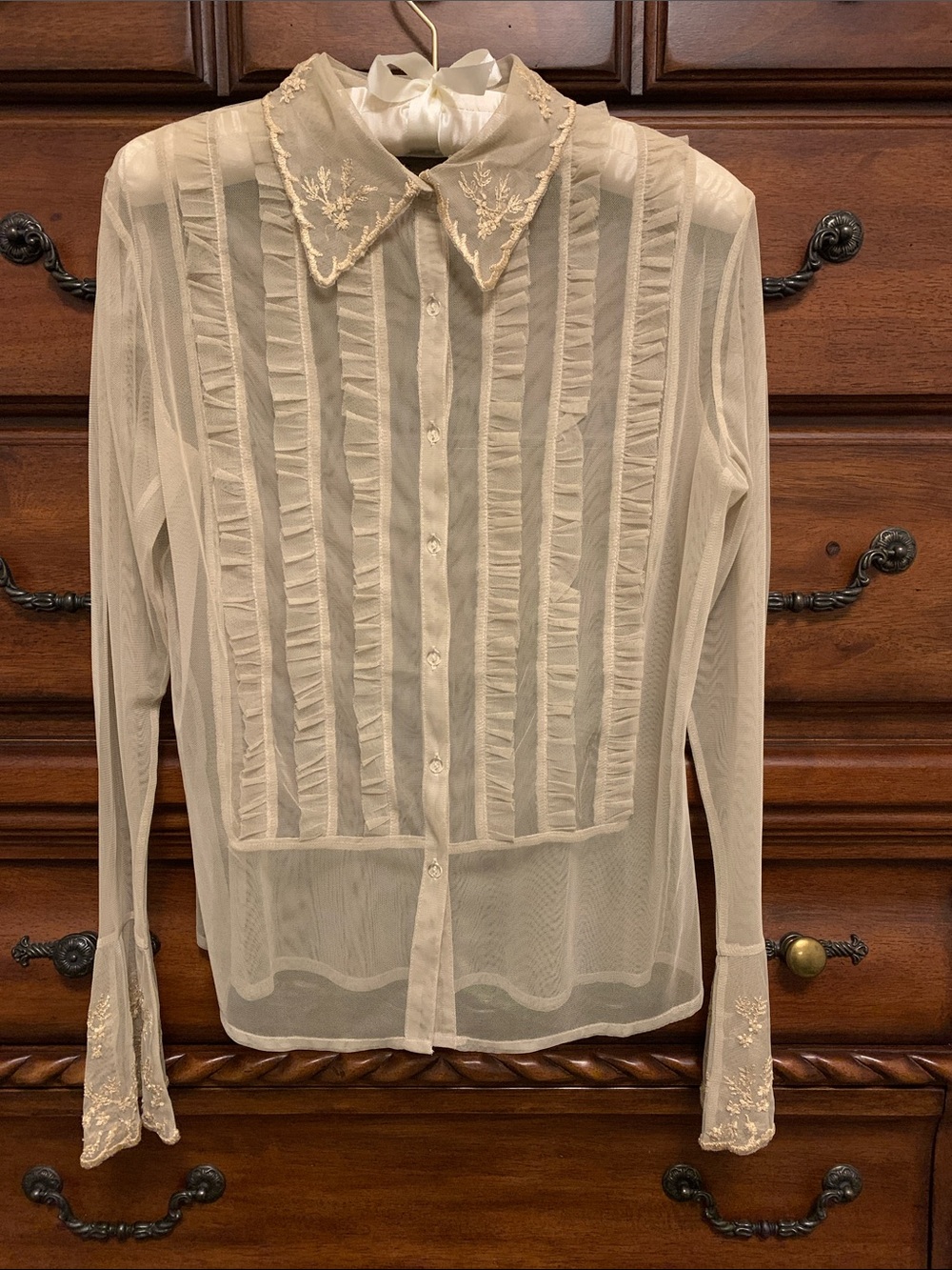 Vintage Newport News sheer Victorian style blouse size 4